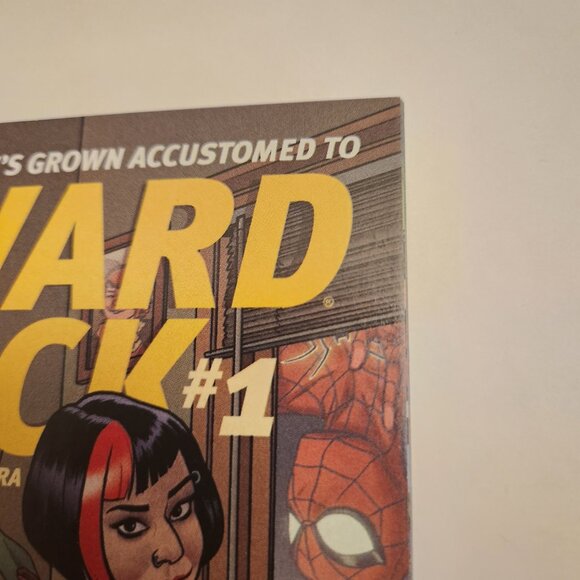 Howard The Duck #1H (2015) Marvel Comics, 1st Full Appearance of Gwenpool, NM - Picture 4 of 14